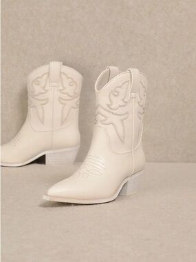CCOCCI Cream Western Ankle Heeled Boots